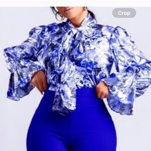 Dani Blue Floral Trumpet Sleeve Pant Set